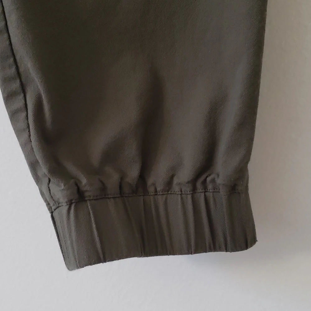Tommy John Go Anywhere collection jogger pants‎ khaki green size 32/33